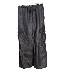 Forever 21 Black Faux Leather Maxi Skirt With Cargo Pockets & Elastic Waistband